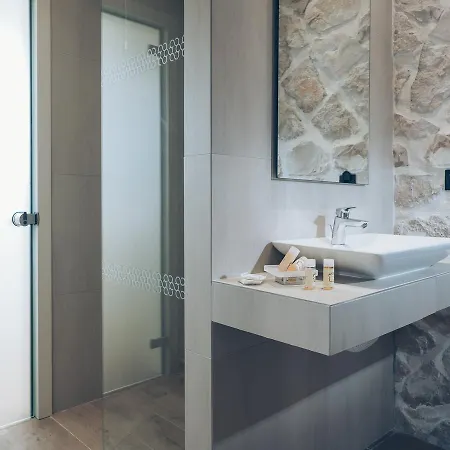 Azure Memories Boutique Hotel 4*